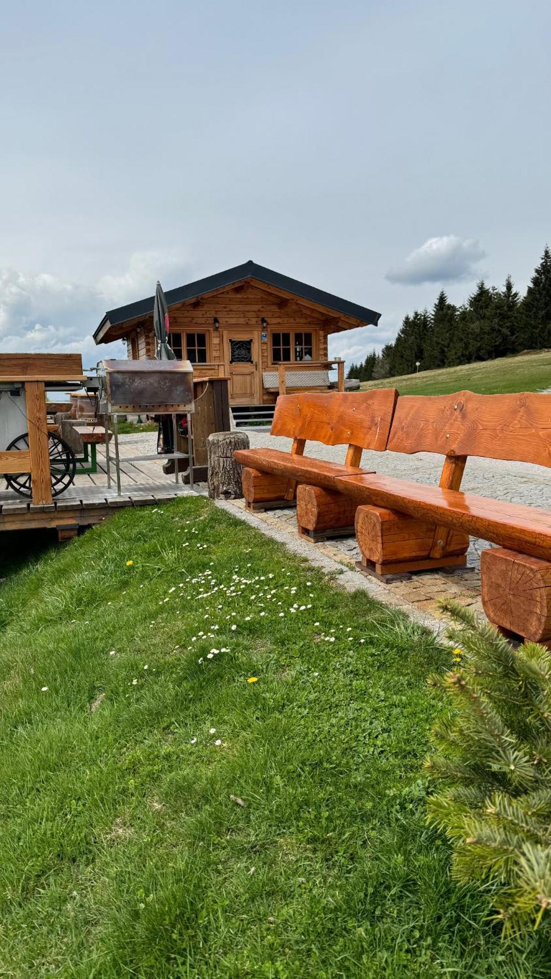 Vydrovy Boudy Hotel